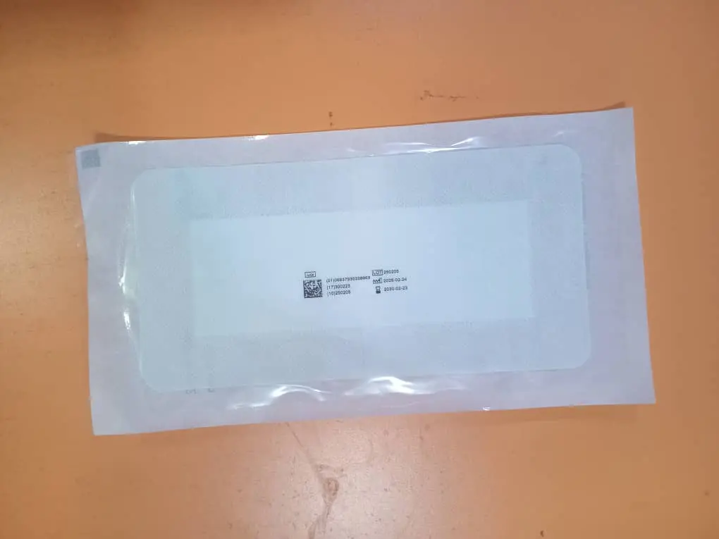 Medaid sterile transparent dressing 7 by 8.5 centimetres